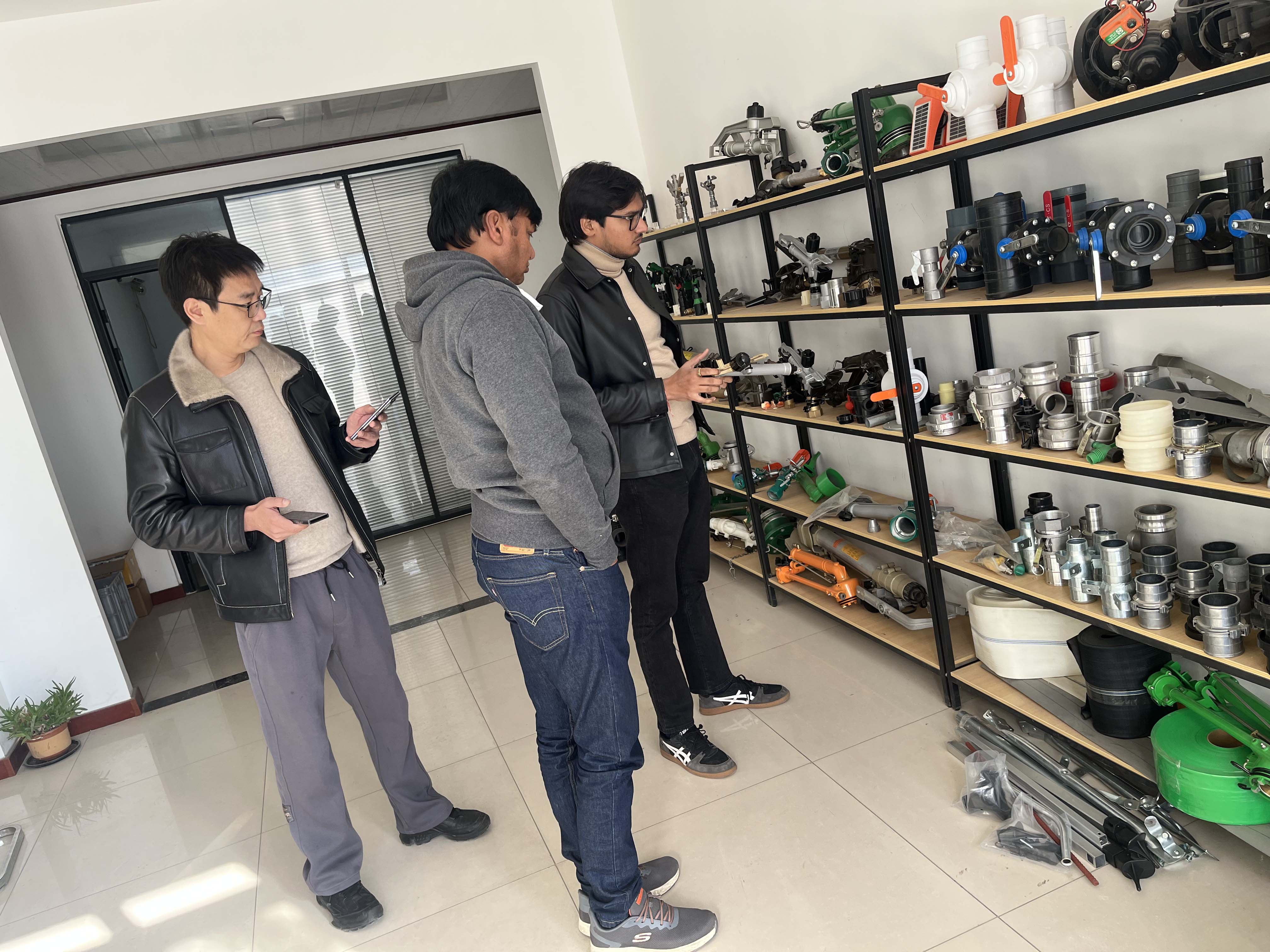 红河NS40 涡轮喷枪获客户青睐 洽谈批量合作